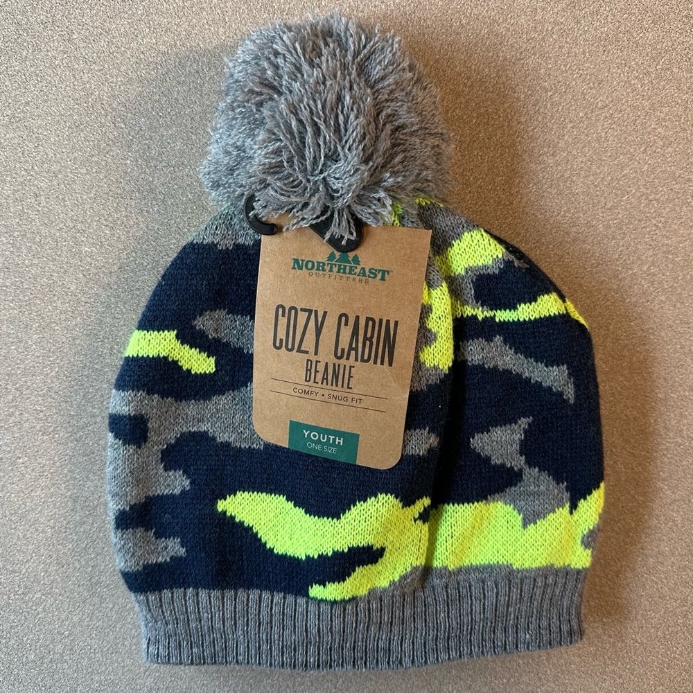 Youth Cozy Cabin Camo Beanie by Northeast Outfitters - NWT